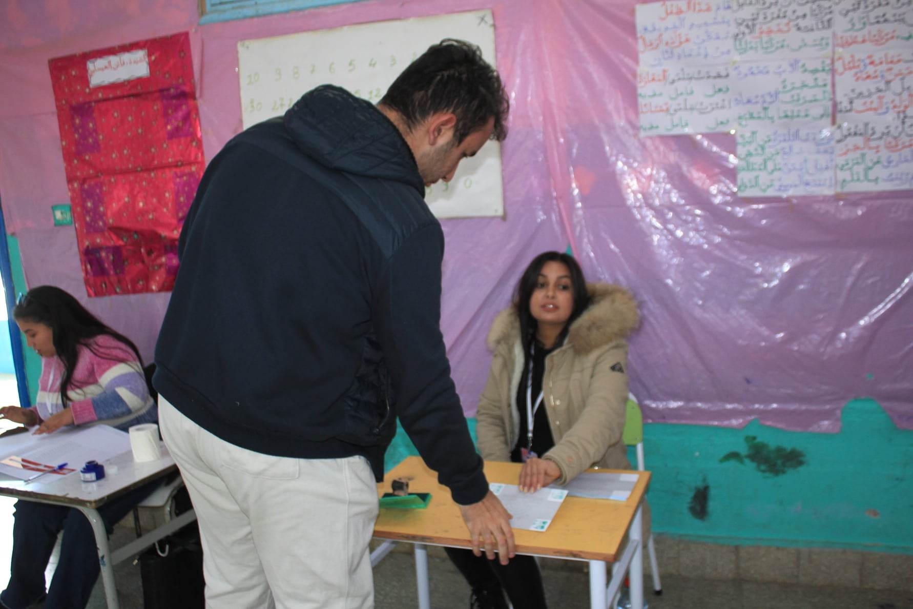 شككت في شرعية البرلمان المقبل .. أحزاب المعارضة تدعو إلى انتخابات رئاسية مبكرة وإنهاء مسار 25 جويلية